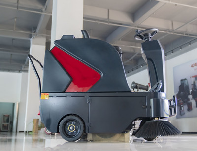 駕駛式掃地機(jī) 駕駛式掃地機(jī)